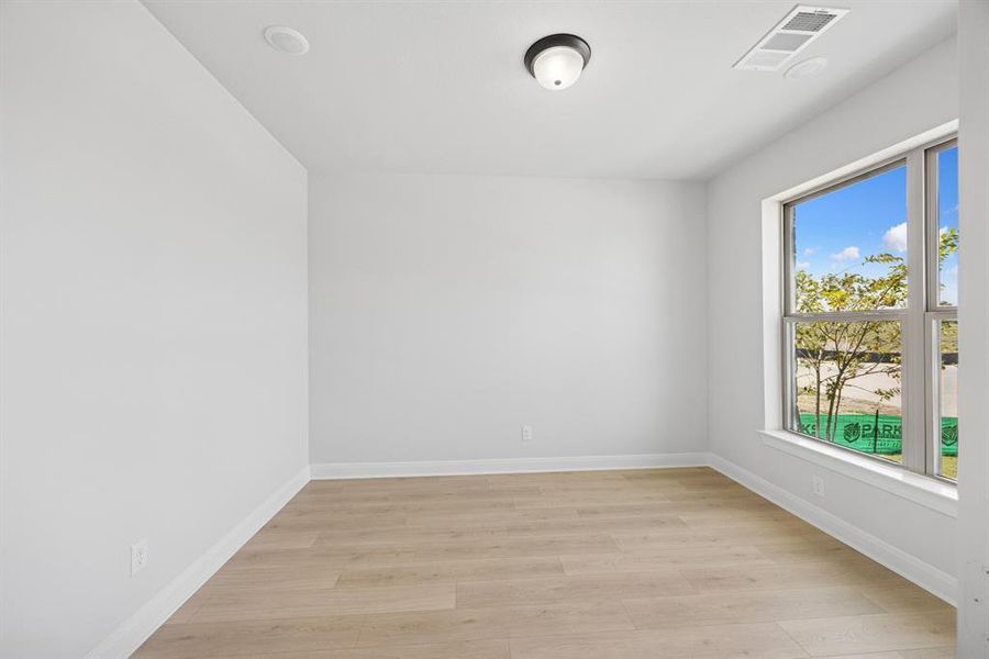 Spacious, unfurnished interior of a new home in Talia – Cottage Series, Mesquite (Image 20). Spacious, unfurnished interior of a new home in Talia – Cottage Series, Mesquite (Image 20).