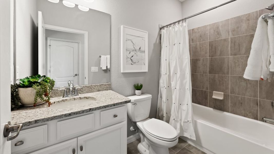 Hampton Lakes at River Hall Trevi Bathroom 2