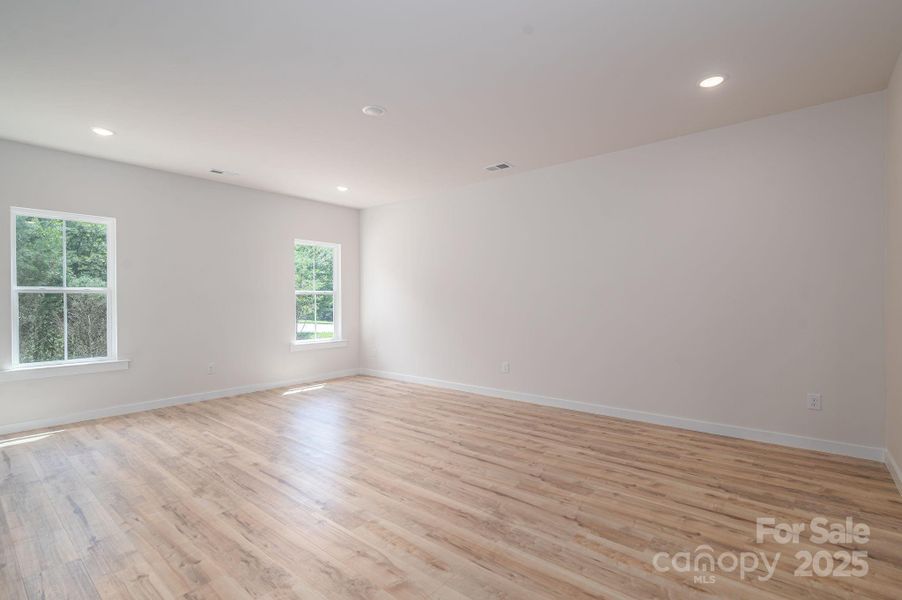 Spacious, unfurnished interior of a new home in , Hickory (Image 22). Spacious, unfurnished interior of a new home in , Hickory (Image 22).