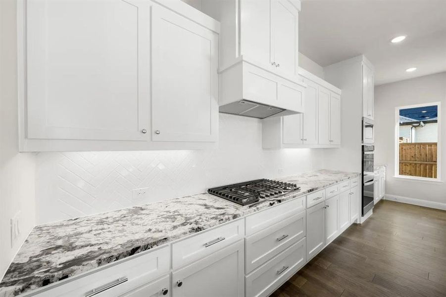 The Brynlee II B Kitchen The Brynlee II B Kitchen