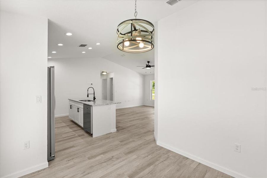 Spacious, unfurnished interior of a new home in , Dunnellon (Image 13).