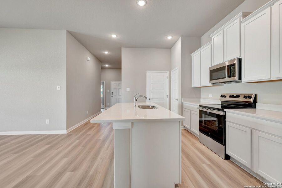 Furnished interior view inside a new home in Greenspoint Heights, Seguin (Image 7).