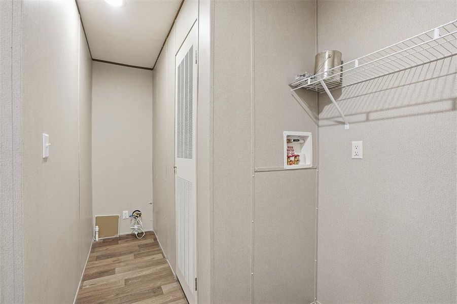 Spacious, unfurnished interior of a new home in , Grandview (Image 9).