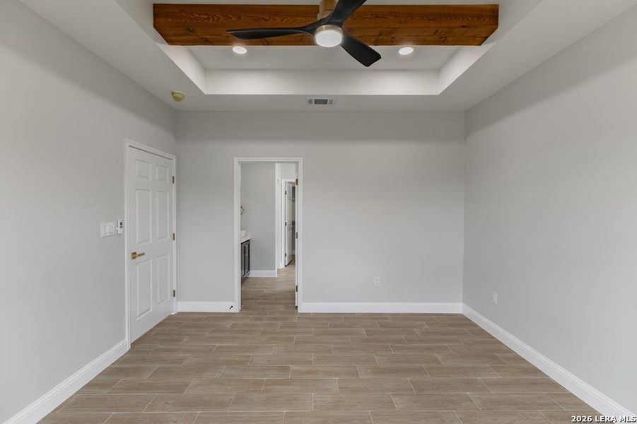 Spacious, unfurnished interior of a new home in , Eagle Pass (Image 23). Spacious, unfurnished interior of a new home in , Eagle Pass (Image 23).