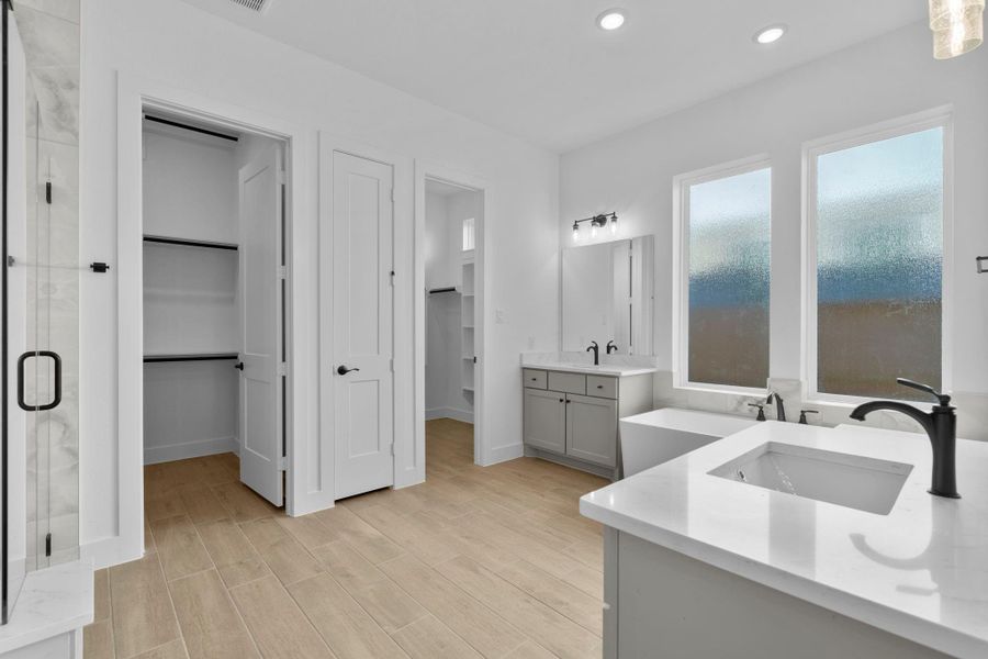 Furnished interior view inside a new home in Meridiana, Manvel (Image 14).