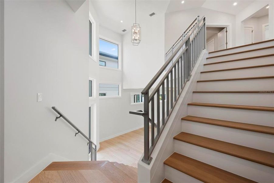 Spacious, unfurnished interior of a new home in , Sarasota (Image 59).