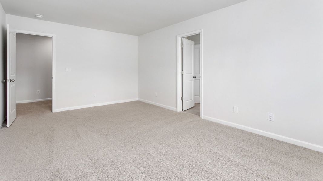 Spacious, unfurnished interior of a new home in The Grove at Glennview, Kernersville (Image 21).