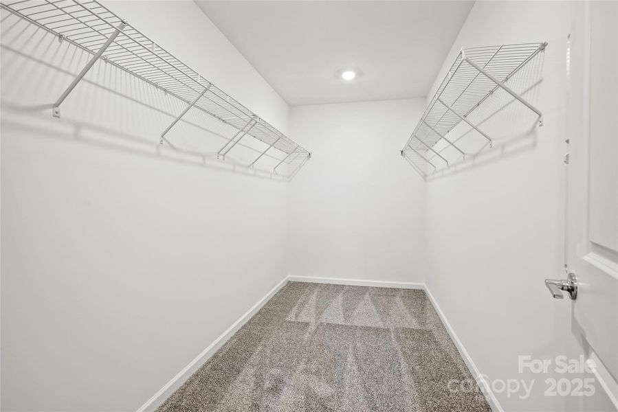 Spacious, unfurnished interior of a new home in Galloway Towns, Charlotte (Image 26). Spacious, unfurnished interior of a new home in Galloway Towns, Charlotte (Image 26).