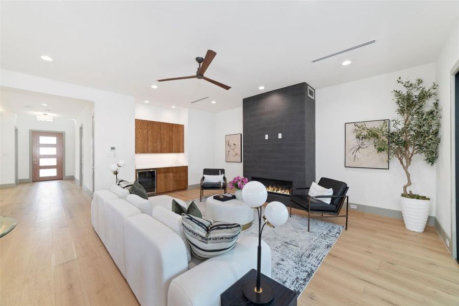 Furnished interior view inside a new home in , Bellaire (Image 17). Furnished interior view inside a new home in , Bellaire (Image 17).