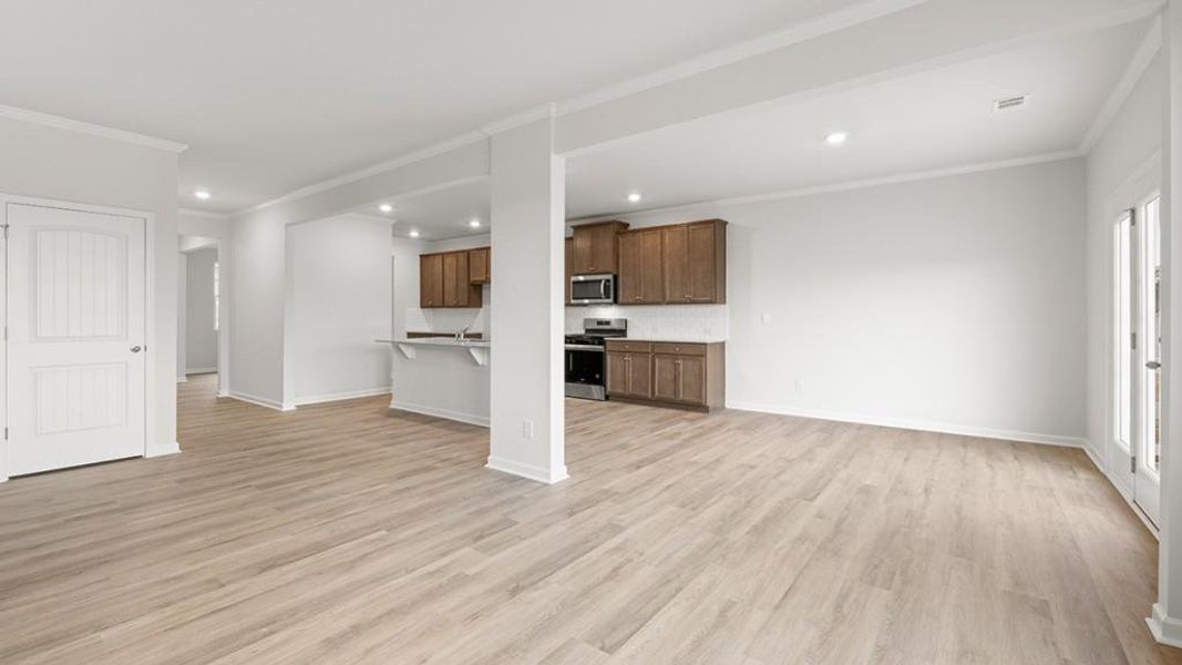 Spacious, unfurnished interior of a new home in Hamptons at Riverwood South, Dallas (Image 41).