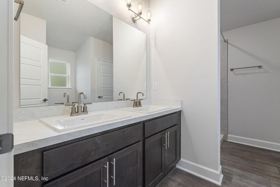 Furnished interior view inside a new home in Summerglen, Jacksonville (Image 9).