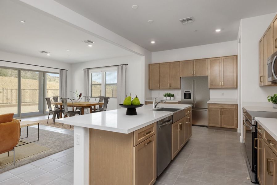 Representative furnished interior of a home built from the Ponderosa by William Ryan Homes in Silver Cross, San Tan Valley (Image 13).