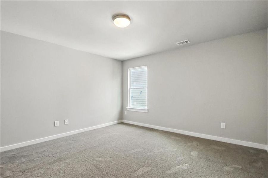 Spacious, unfurnished interior of a new home in , Jefferson (Image 21).