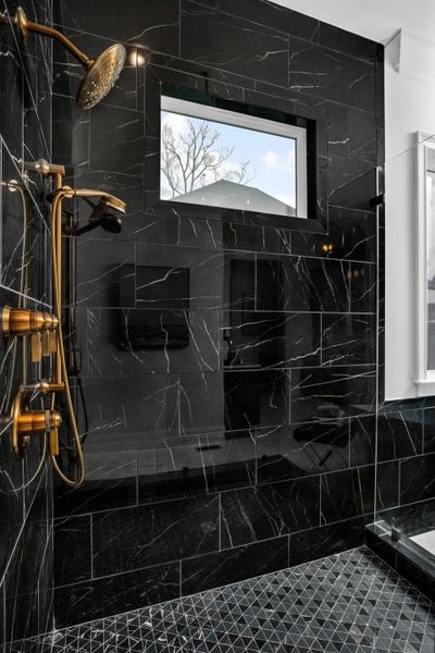 The Elmsdale Primary Bath