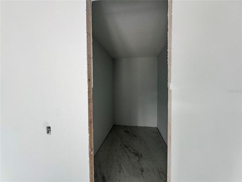 Spacious, unfurnished interior of a new home in , Ocala (Image 36).