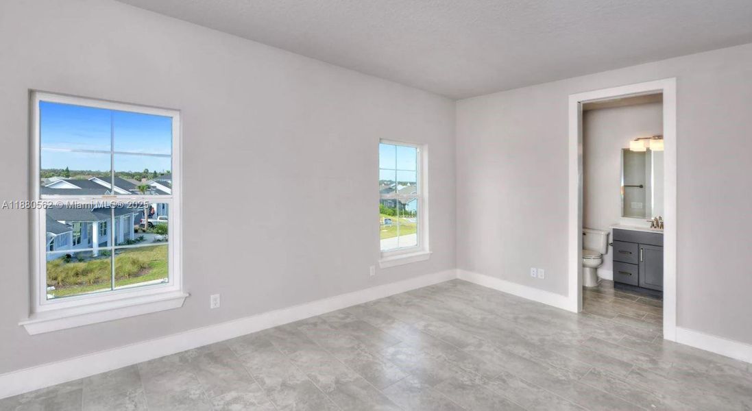 Spacious, unfurnished interior of a new home in Verona Oceanside, Ormond Beach (Image 18).