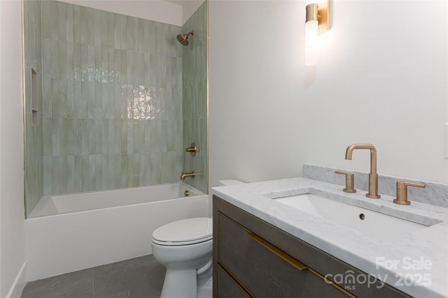 Furnished interior view inside a new home in , Hendersonville (Image 27).