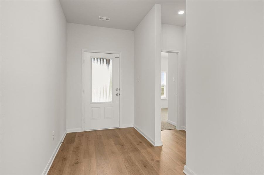 Spacious, unfurnished interior of a new home in Patriot Estates, Venus (Image 10).