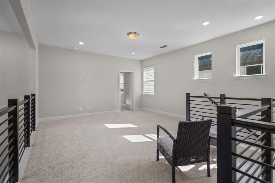 Image 32 of a home in . Image 32 of a home in .