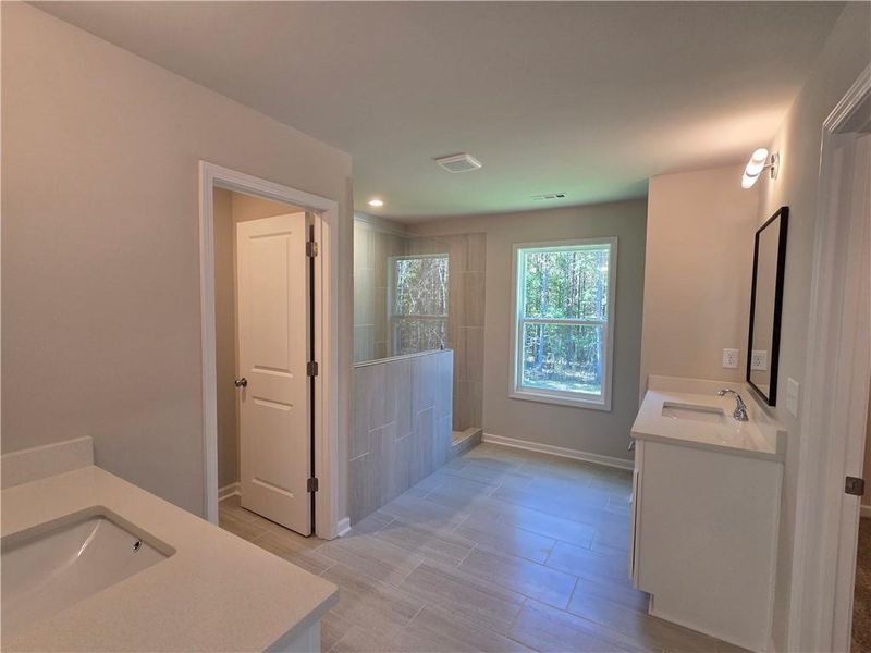 Furnished interior view inside a new home in River Meadows, Bethlehem (Image 10).