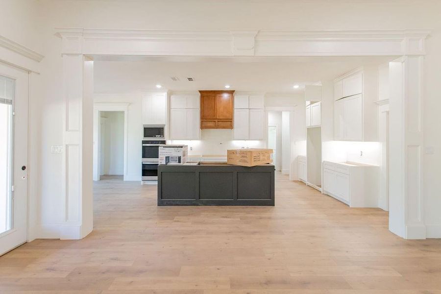 Furnished interior view inside a new home in , Tyler (Image 3).