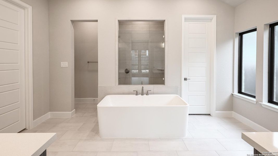 Furnished interior view inside a new home in Veramendi 60', New Braunfels (Image 11).