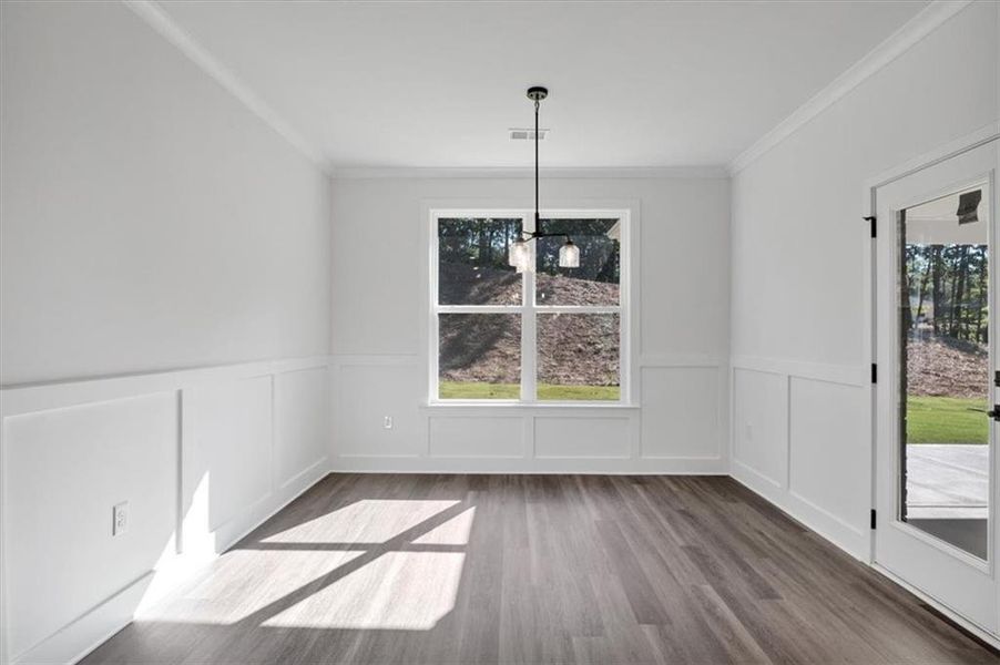 Spacious, unfurnished interior of a new home in Tuscany Hills, Douglasville (Image 33).