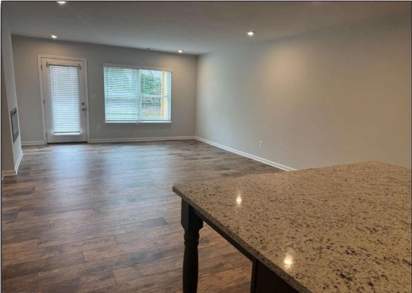 Spacious, unfurnished interior of a new home in Silver Leaf, Dawsonville (Image 9).