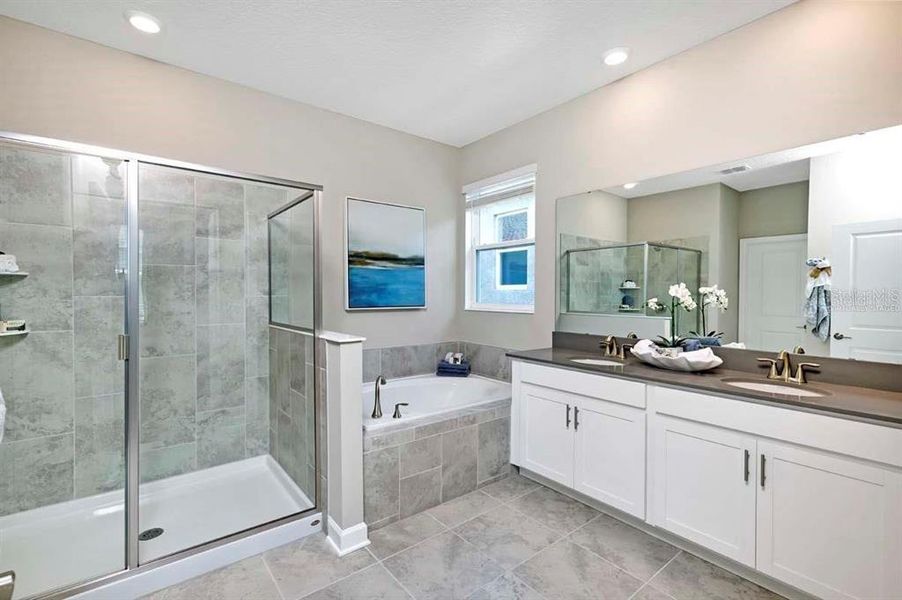 Furnished interior view inside a new home in Tohoqua, Kissimmee (Image 4).