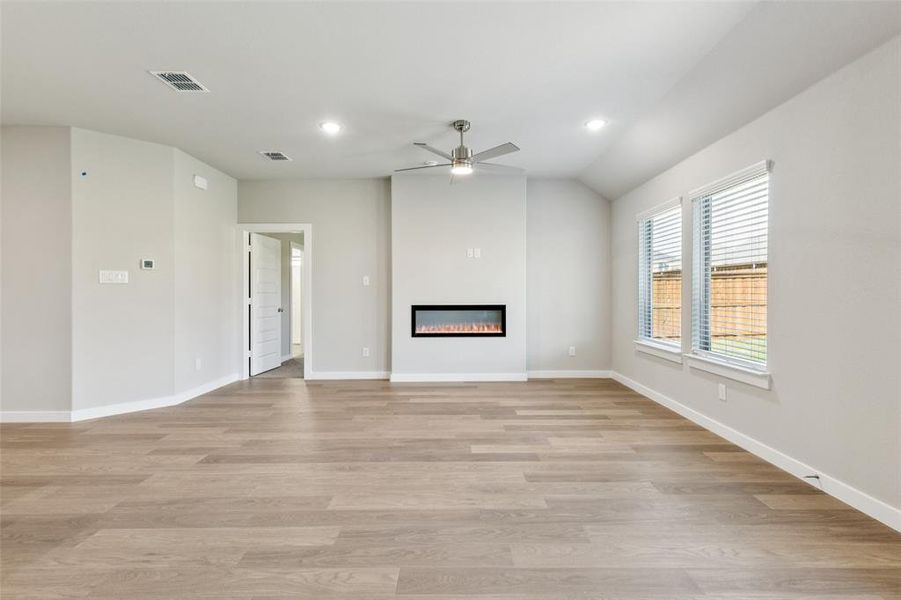 Spacious, unfurnished interior of a new home in Madero, Haslet (Image 40). Spacious, unfurnished interior of a new home in Madero, Haslet (Image 40).