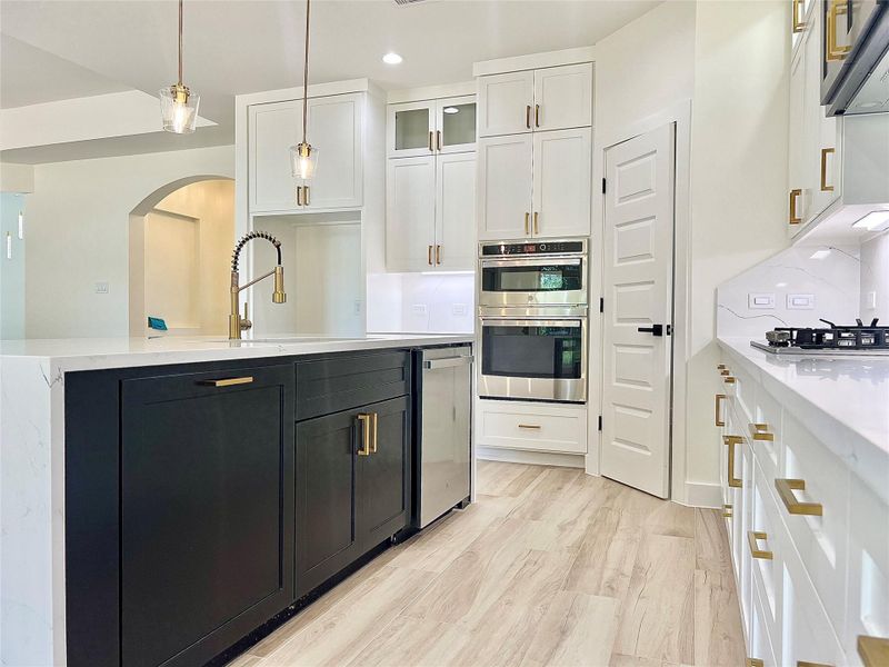 Furnished interior view inside a new home in , Dayton (Image 14).