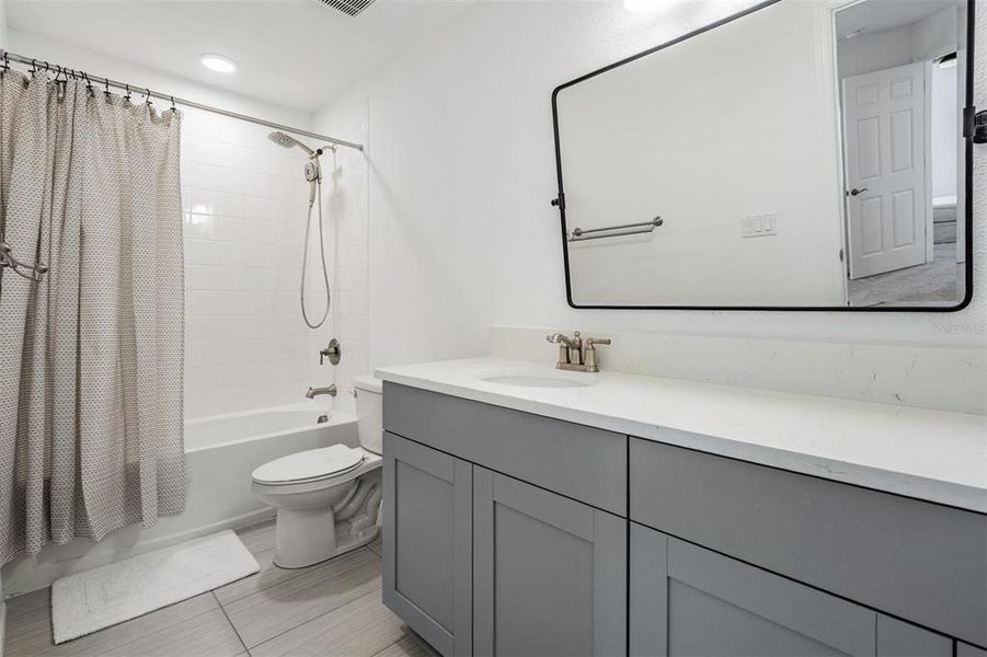 Furnished interior view inside a new home in , Wesley Chapel (Image 30).