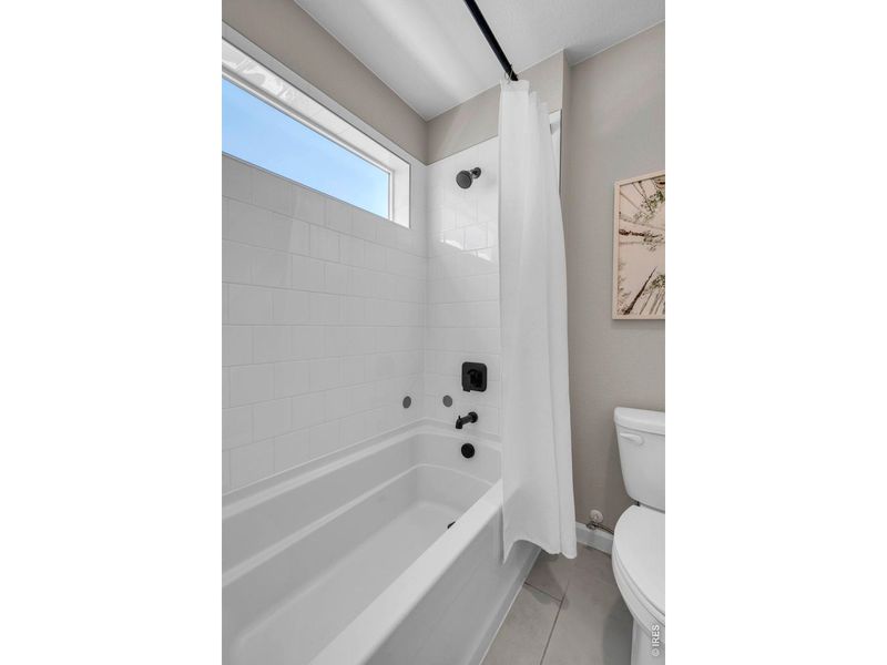 Furnished interior view inside a new home in , Longmont (Image 7).