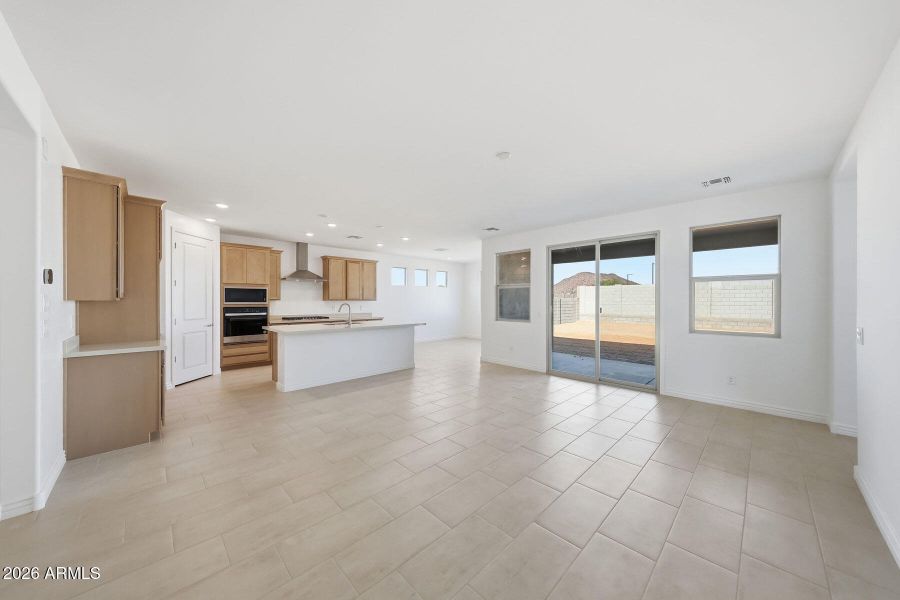 PHX_Miravida_Lot 1175_Dove_14798_Greatro PHX_Miravida_Lot 1175_Dove_14798_Greatro