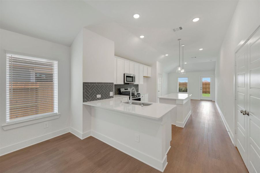 Furnished interior view inside a new home in Sorella, Tomball (Image 13).