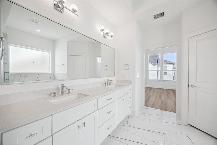 Furnished interior view inside a new home in Upland Estates, Houston (Image 31).
