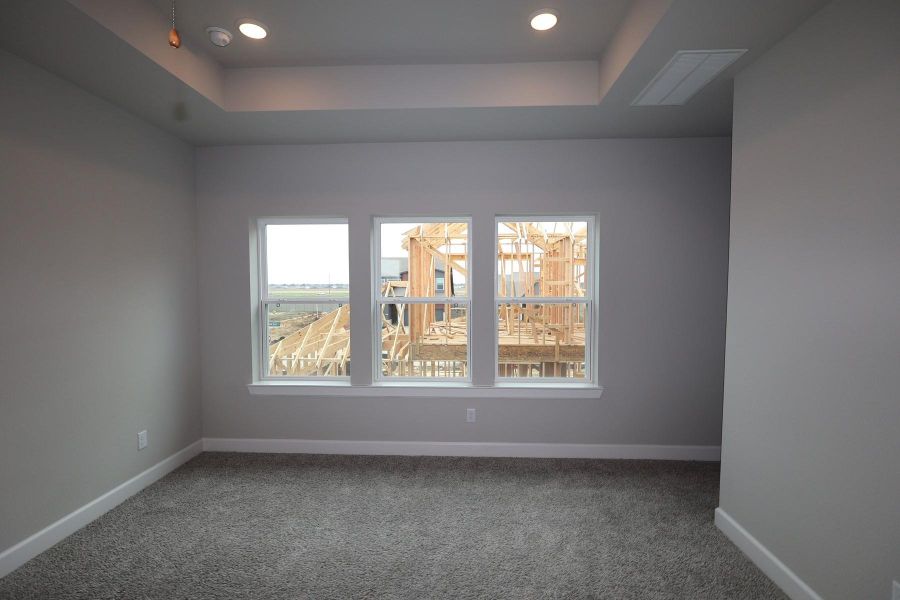 Spacious, unfurnished interior of a new home in Pomona 40' Homesites, Manvel (Image 25).