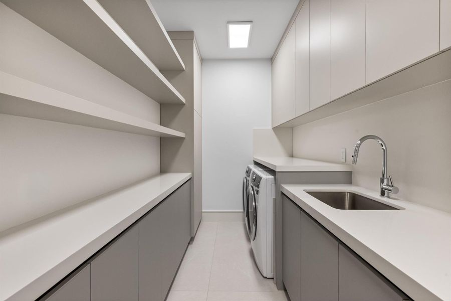 Furnished interior view inside a new home in , Boca Raton (Image 61).