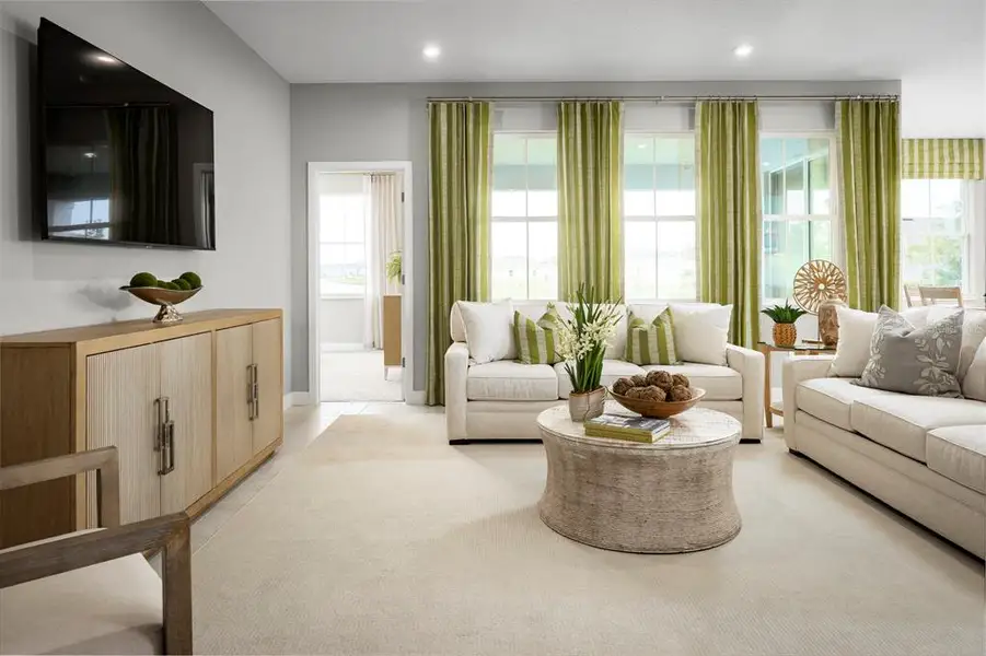 Furnished interior view inside a new home in Cedar Landings, Leesburg (Image 11).