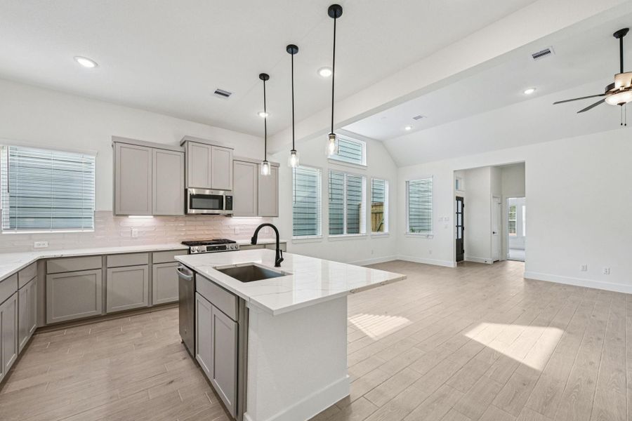Furnished interior view inside a new home in Kresston, Montgomery (Image 11).