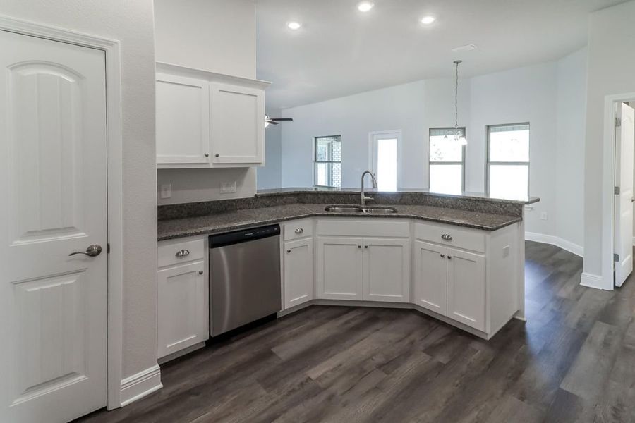 Furnished interior view inside a new home in Cedar Creek at Deerpoint Lake, Panama City (Image 4).