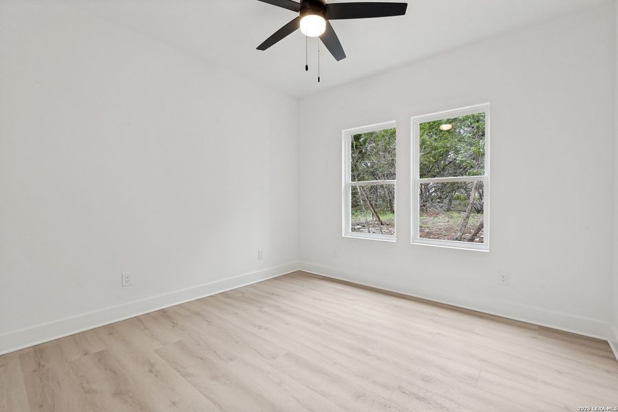 Spacious, unfurnished interior of a new home in , Boerne (Image 14).