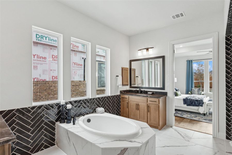 Model home photos of similar floorplans, not pictures of actual home. Model home photos of similar floorplans, not pictures of actual home.