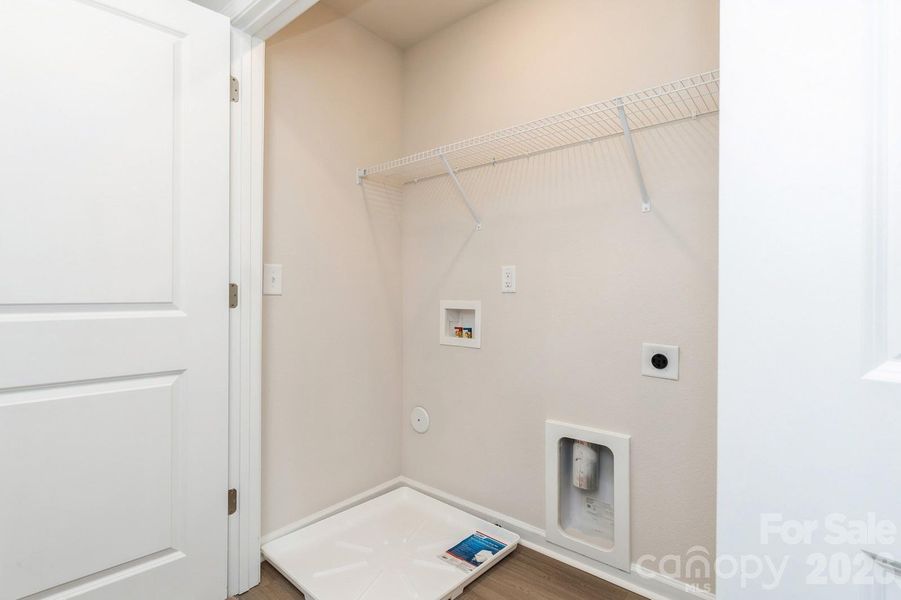 Spacious, unfurnished interior of a new home in Creedmore Hills, Charlotte (Image 21). Spacious, unfurnished interior of a new home in Creedmore Hills, Charlotte (Image 21).