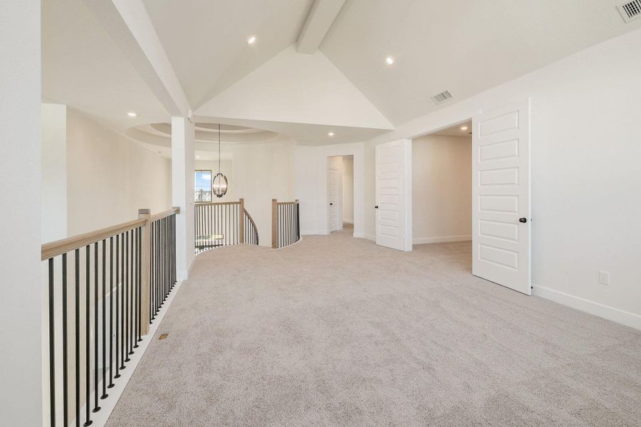 Spacious, unfurnished interior of a new home in Parmer Ranch - 60', Georgetown (Image 22).