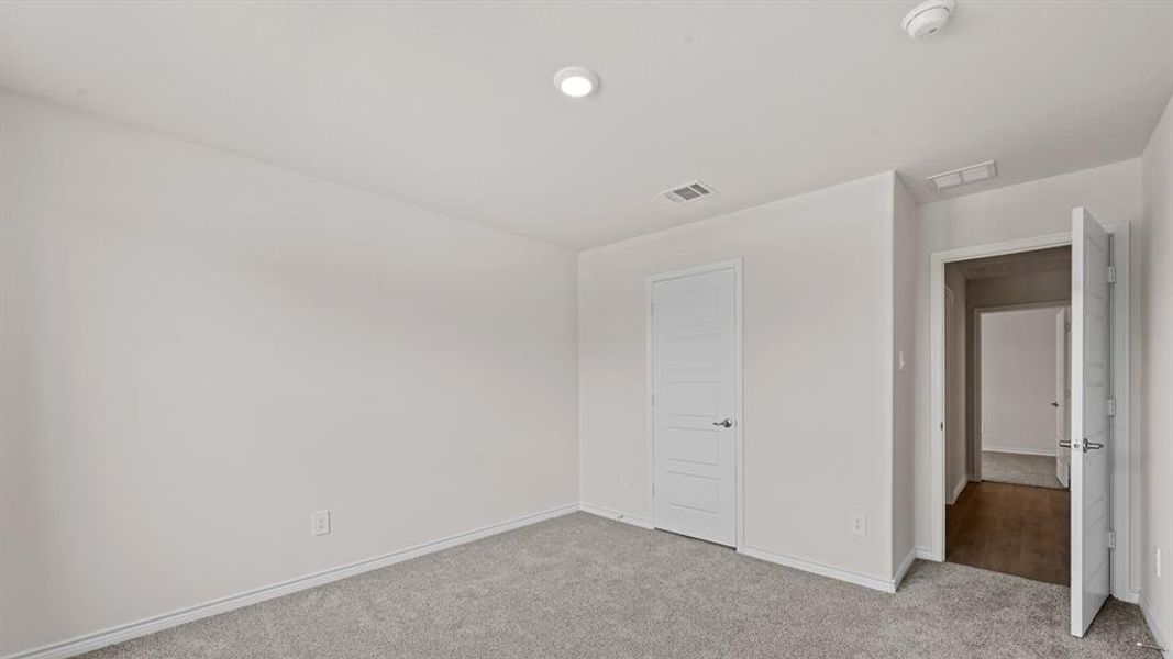 Spacious, unfurnished interior of a new home in Liberty Crossing, Royse City (Image 26). Spacious, unfurnished interior of a new home in Liberty Crossing, Royse City (Image 26).