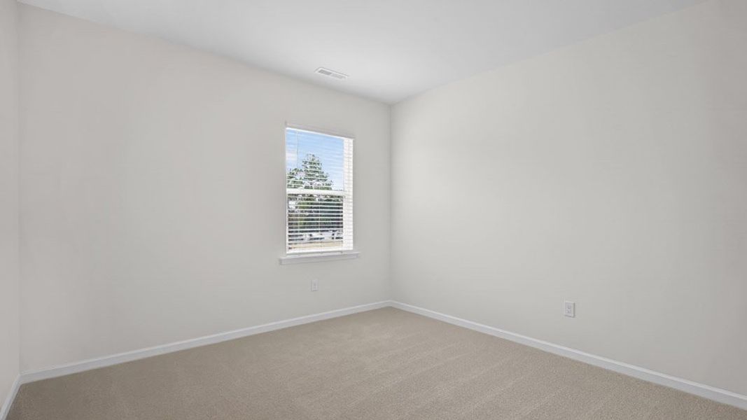 Spacious, unfurnished interior of a new home in Mason Ridge, Spring Lake (Image 30).