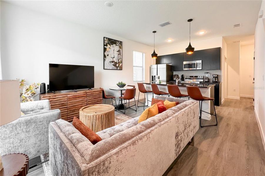 Furnished interior view inside a new home in , Kissimmee (Image 7).