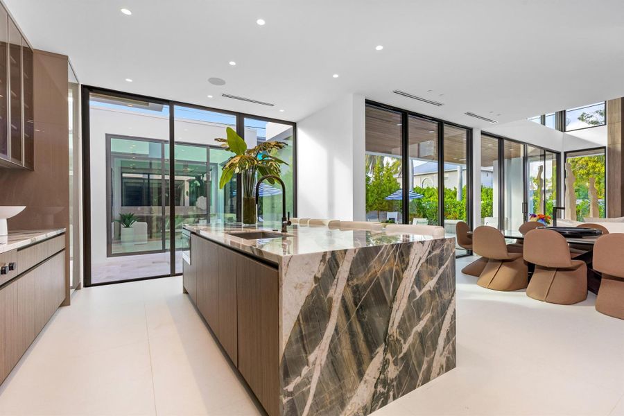 Community amenities in , Boca Raton (Image 53).