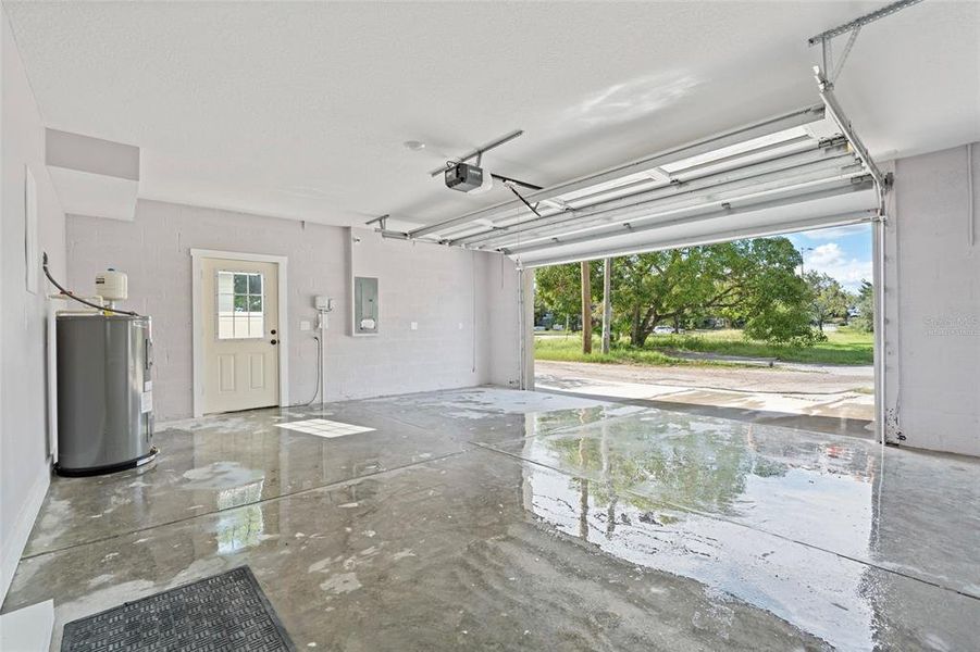 Image 16 of a home in . Image 16 of a home in .